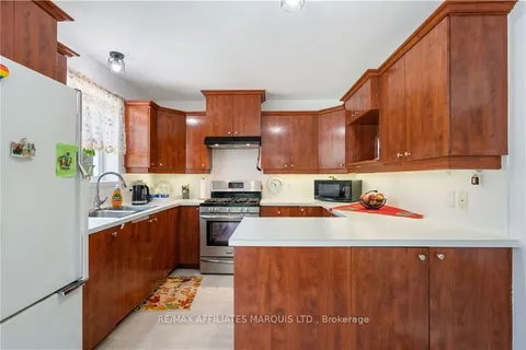 6123 MACBAIN St, South Glengarry, ON K0C 1E0