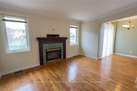 59 MONTANA Way, Barrhaven, ON K2J 4M4