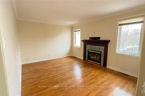 59 MONTANA Way, Barrhaven, ON K2J 4M4