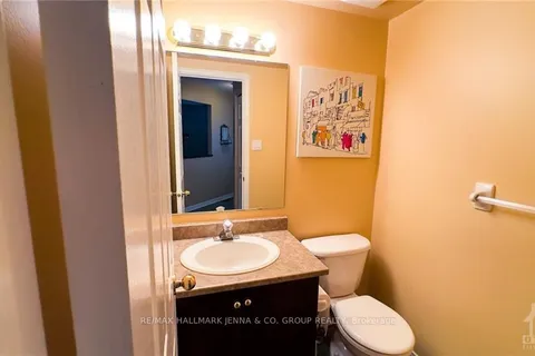 59 MONTANA Way, Barrhaven, ON K2J 4M4