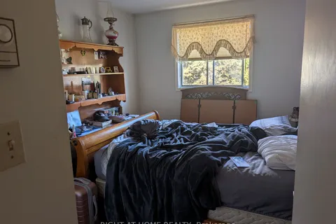 29 Maple St, West Nipissing, ON P0H 1M0
