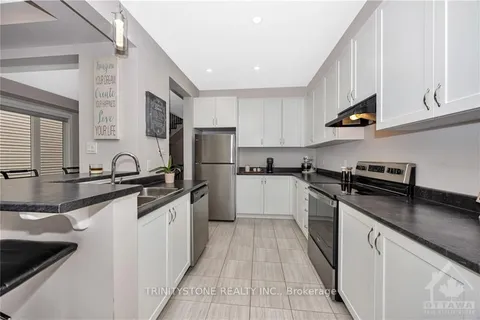 801 BRITTANIC Rd, Kanata, ON K2V 0R6