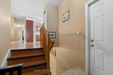 199 Balsam St, Welland, ON L3C 7H1