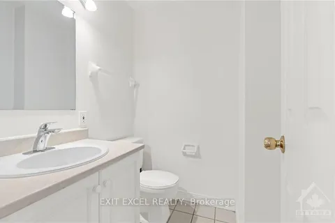 1095 NORMANDY Cres, Mooneys Bay - Carleton Heights and Area, ON K2C 0L9