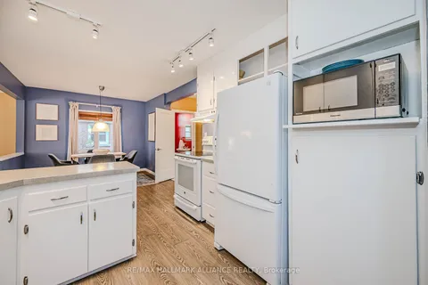 86 Binkley Cres, Hamilton, ON L8S 3L1