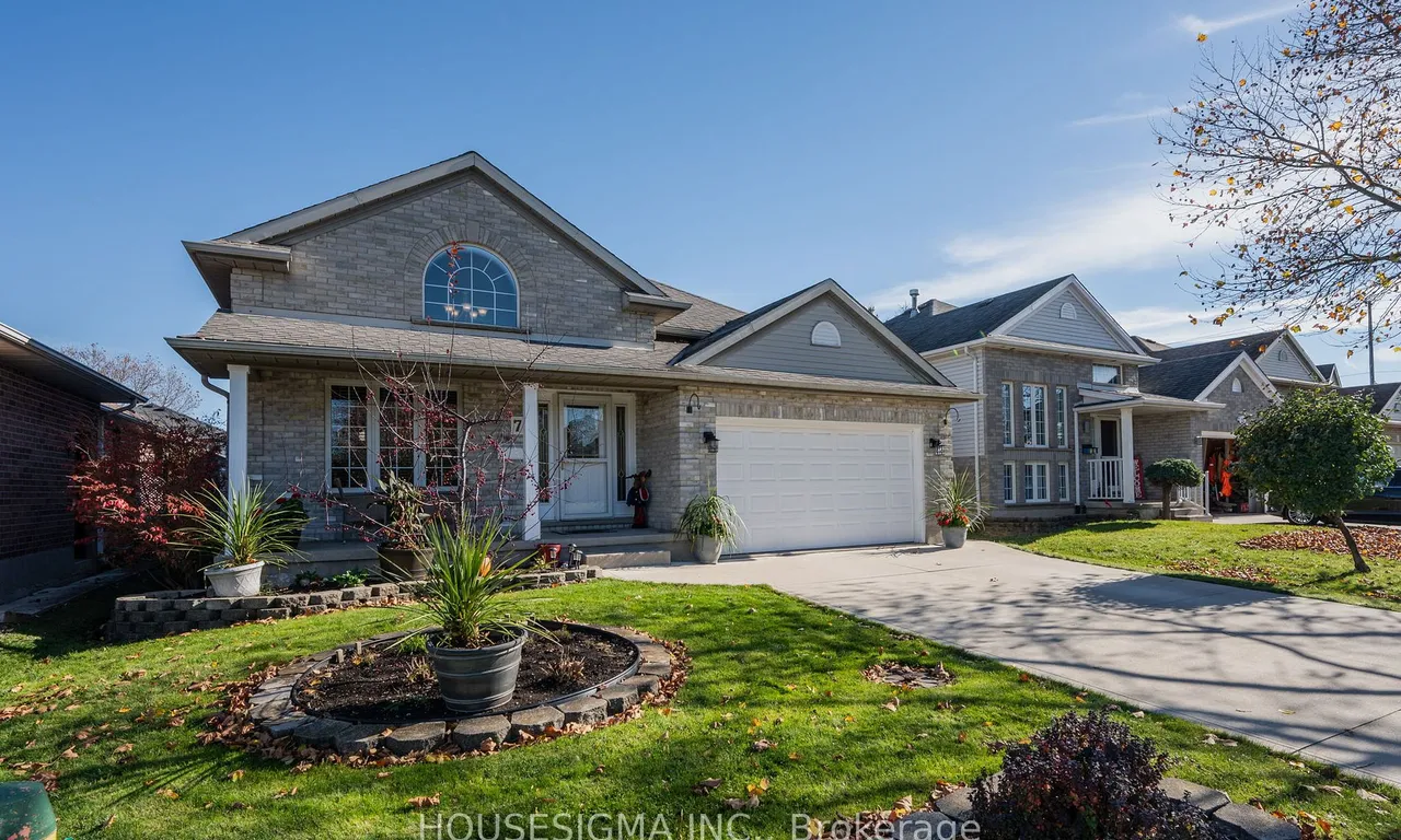 7 Rosethorn Crt, St. Thomas, ON N5R 6C7