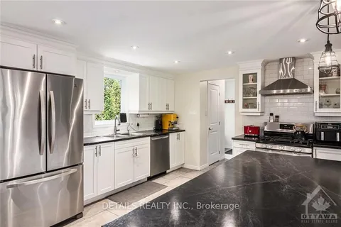 1975 KINGSLEY St, Clarence-Rockland, ON K0A 1E0