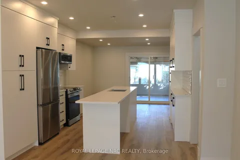 36 Montebello Pl, St. Catharines, ON L2R 6B6