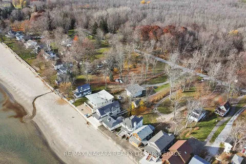 4349 Erie Rd, Fort Erie, ON L0S 1B0