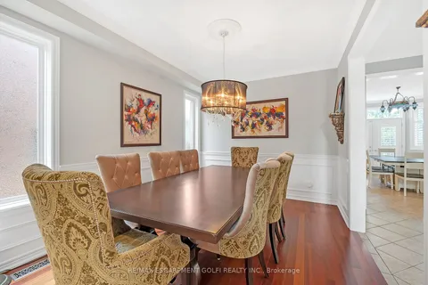 16 Gristmill Pl, Hamilton, ON L9G 5C9