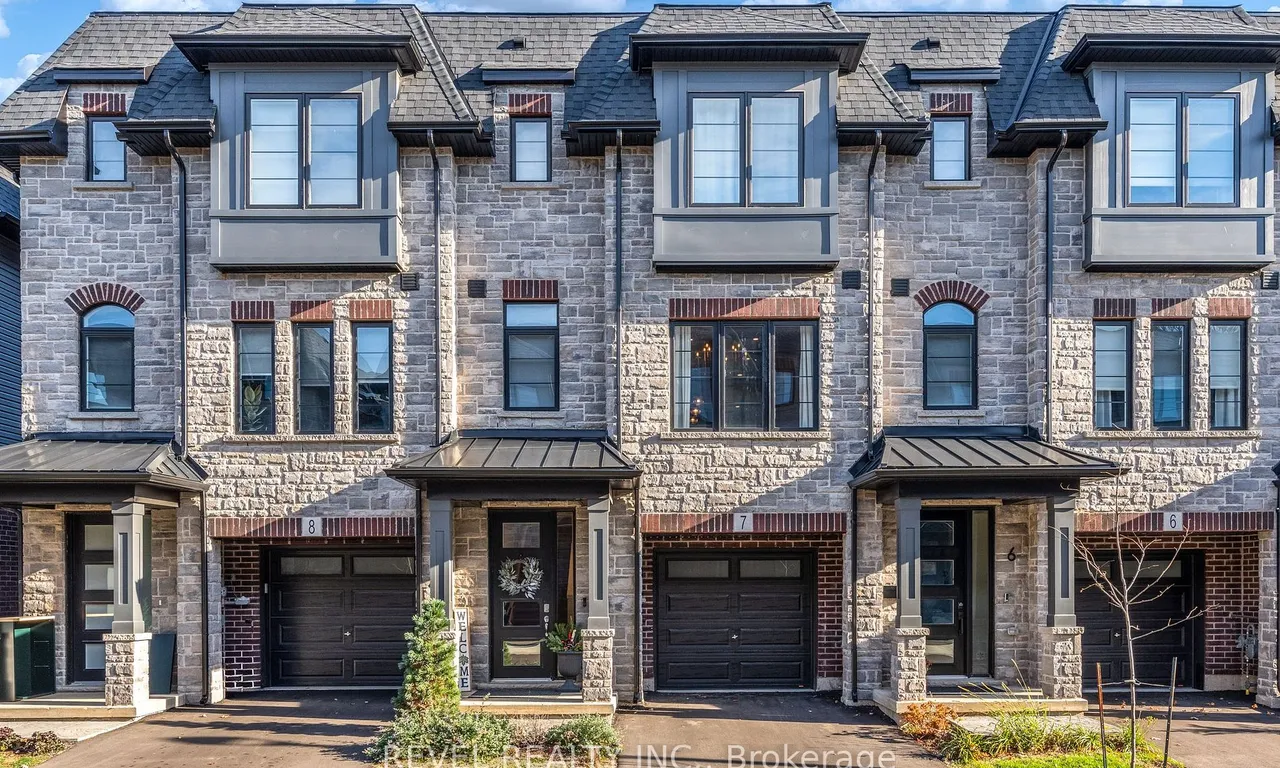 187 Wilson St, Hamilton, ON L9G 0J3