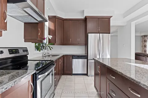 218 Gravel Ridge Tr, Kitchener, ON N2E 0E5