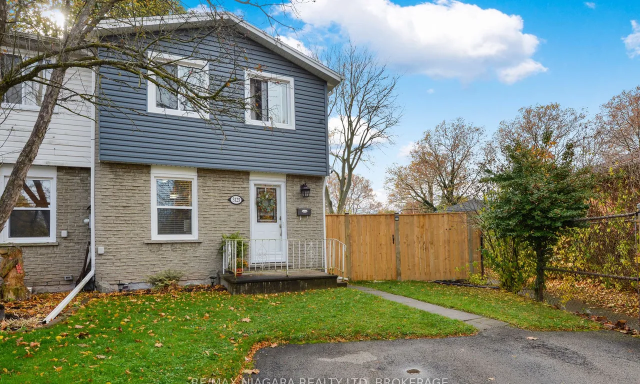 3125 Secord Pl, Niagara Falls, ON L2J 3K5