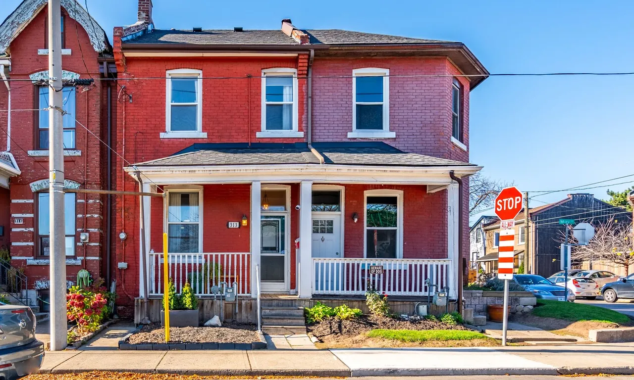 313 MARY St, Hamilton, ON L8L 4W3