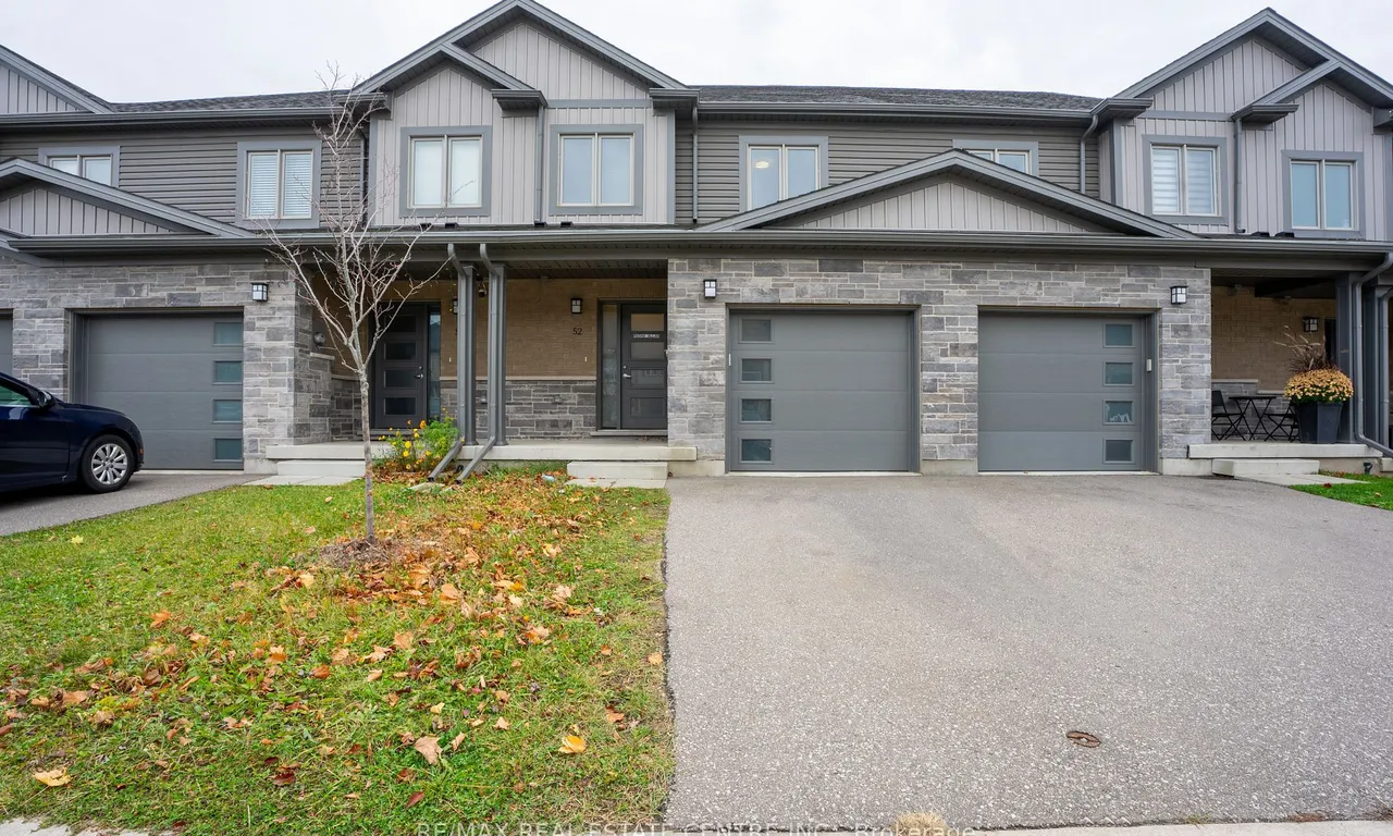 52 Munch Ave, Cambridge, ON N1R 0B9