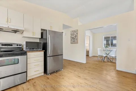 145 Thurman Circ, London, ON N5V 4Z2