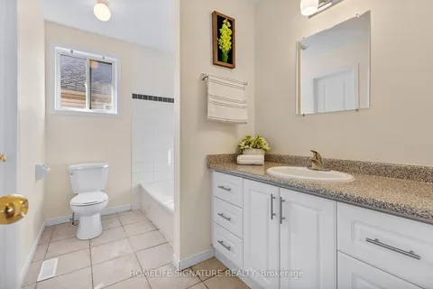 145 Thurman Circ, London, ON N5V 4Z2