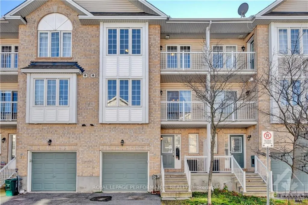 136 FORDHAM, Carlington - Central Park, ON K2C 4G5