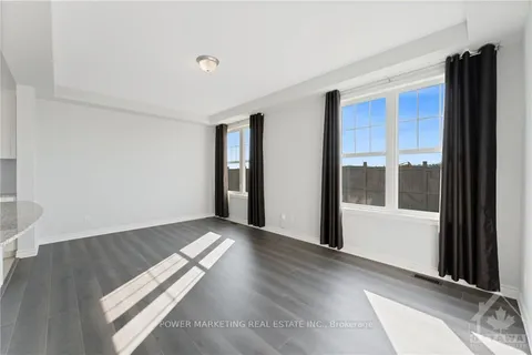301 SWEETCLOVER Way, Orleans - Cumberland and Area, ON K4A 1E5