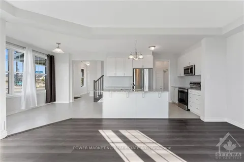 301 SWEETCLOVER Way, Orleans - Cumberland and Area, ON K4A 1E5