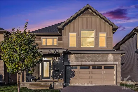 186 SOUTHBRIDGE St, Blossom Park - Airport and Area, ON K4M 0B7