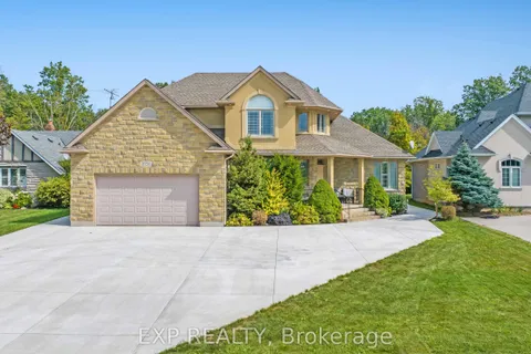 3750 KALAR Road, Niagara Falls, ON L2H 0K2