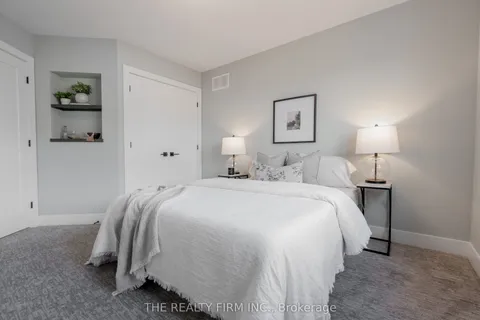 130 Harvest Lane, Thames Centre, ON N0L 1G2