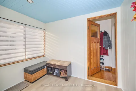 83 Woodland Ave, St. Catharines, ON L2R 5A4