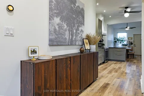185 Emerald St, Hamilton, ON L8L 5K9