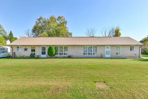 23-25 Duncan St, Quinte West, ON K0K 2C0