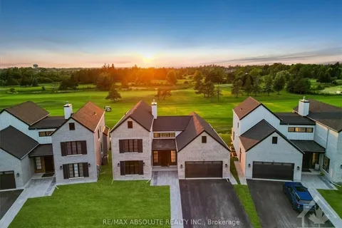 15 TRAILWAY Circ, Stittsville - Munster - Richmond, ON K2S 1B9