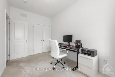 42 RIDDELL St, Carleton Place, ON K7C 3P2