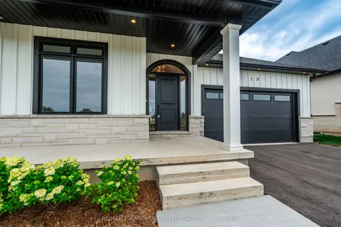 19 Oakley Drive, Niagara-on-the-Lake, ON L0S 1N0