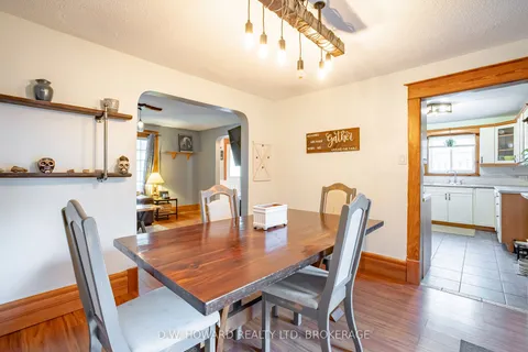 17 Port Robinson Rd, Pelham, ON L0S 1E0