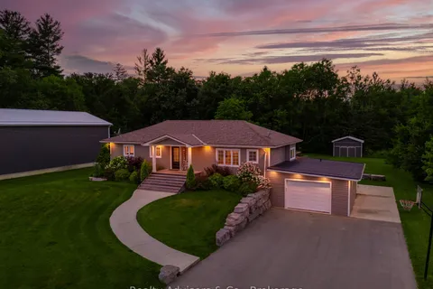 831 Charlotteville 7 Road, Norfolk, ON N3Y 4K5