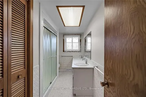 322 JARVIS St, Cornwall, ON K6H 5J6