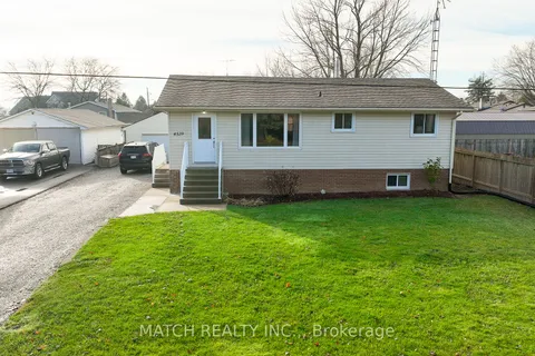 4539 Shamrock St, Enniskillen, ON N0N 1N0