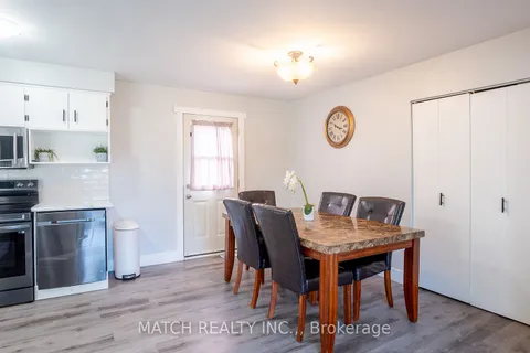 4539 Shamrock St, Enniskillen, ON N0N 1N0