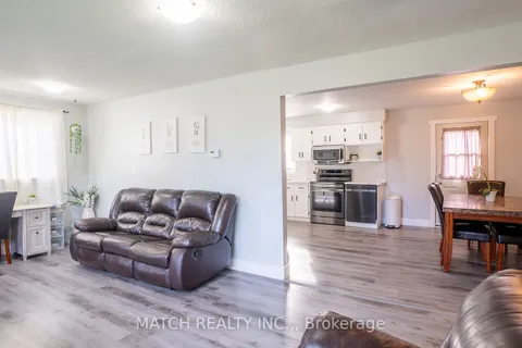 4539 Shamrock St, Enniskillen, ON N0N 1N0