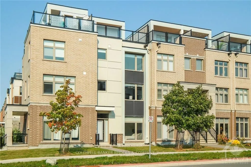 797 MIKINAK Rd, Manor Park - Cardinal Glen and Area, ON K1K 4Z9