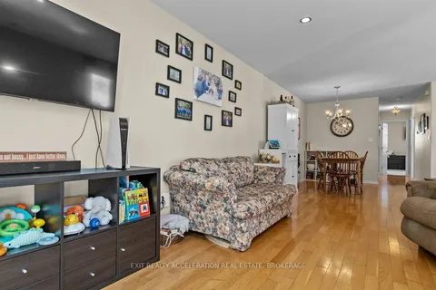 1289 Birchwood Dr, Kingston, ON K7P 2Y9