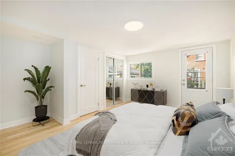 1221 NOTTING HILL Ave, Hunt Club - South Keys and Area, ON K1V 6T6