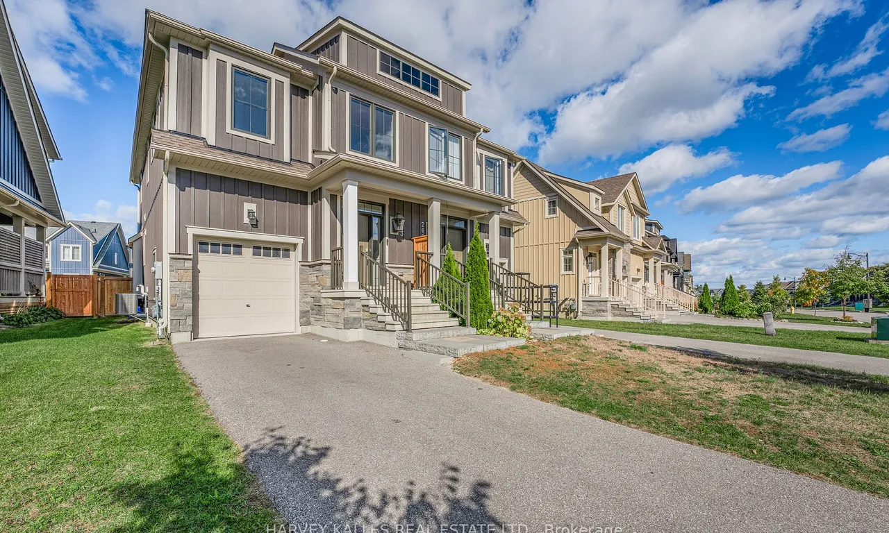 203 Yellow Birch Cres, Blue Mountains, ON L9Y 0Z3