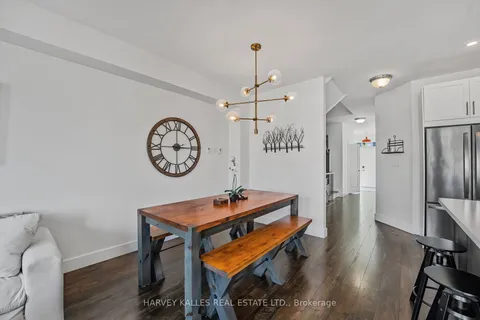 203 Yellow Birch Cres, Blue Mountains, ON L9Y 0Z3