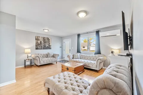 33 Keel St, Fort Erie, ON L2A 1C4