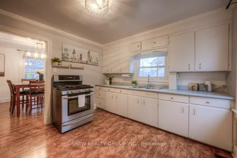 21 Waterside Ave, Cambridge, ON N1R 1E8