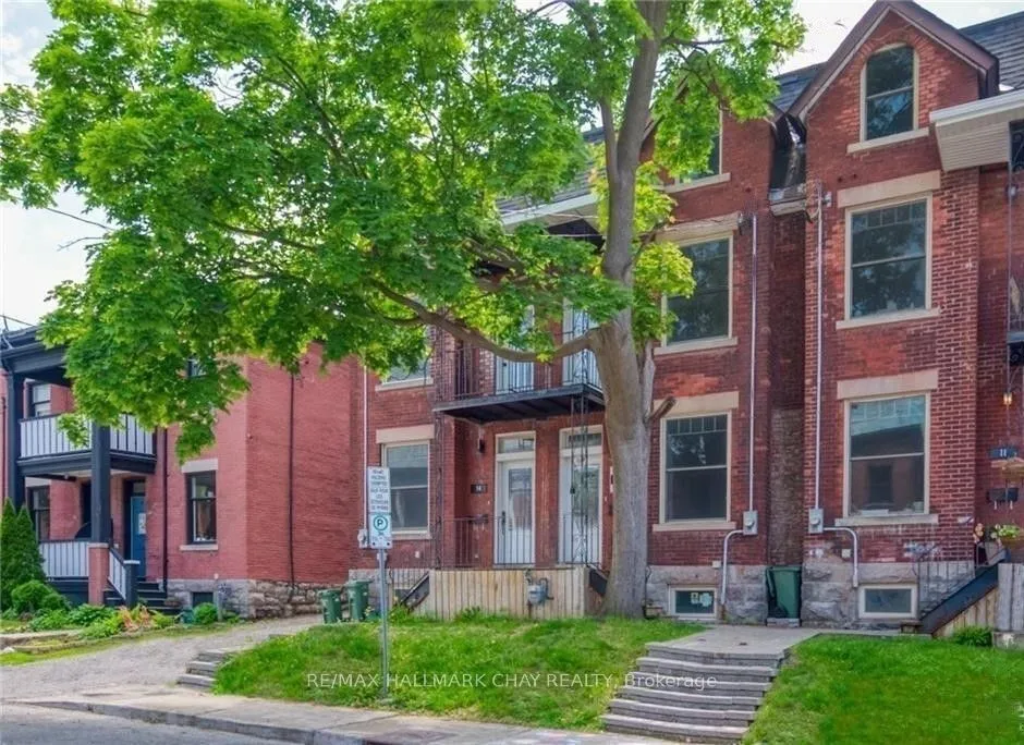 14 Spruce St, Ottawa Centre, ON K1R 6N7