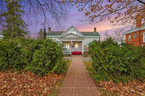 68 WILSON Street, Perth, ON K7H 2N6