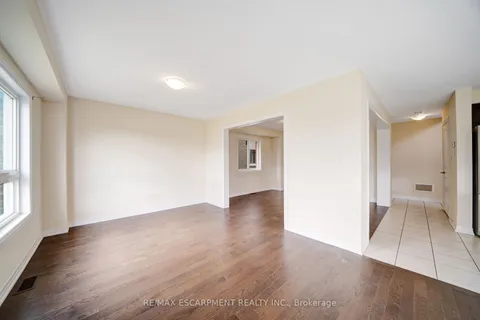 44 Carew Blvd, Kawartha Lakes, ON K9V 4R1
