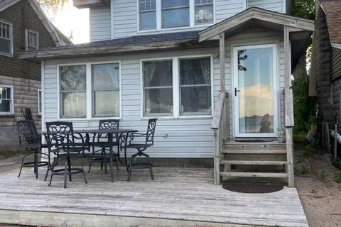 1049 Heritage Road, Kingsville, ON N9Y 2E6